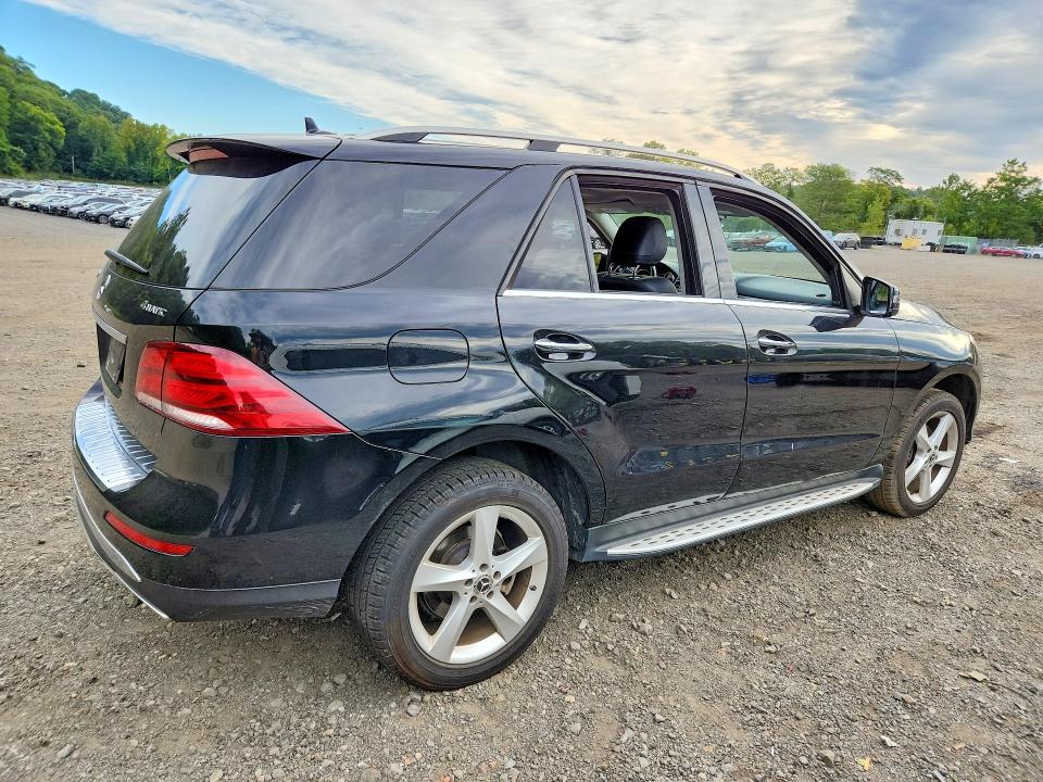 2016 Mercedes-benz Gle მანქანა იყიდება აუქციონზე, vin: 4JGDA5HB5GA730987, აუქციონის ნომერი: 66863456