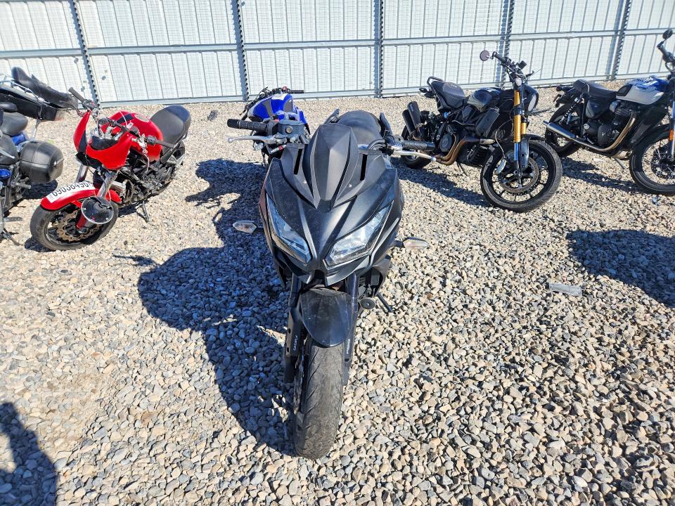 70239686 :رقم المزاد ، JKALEEF17KDA31296 vin ، 2019 Kawasaki Kle650 مزاد بيع