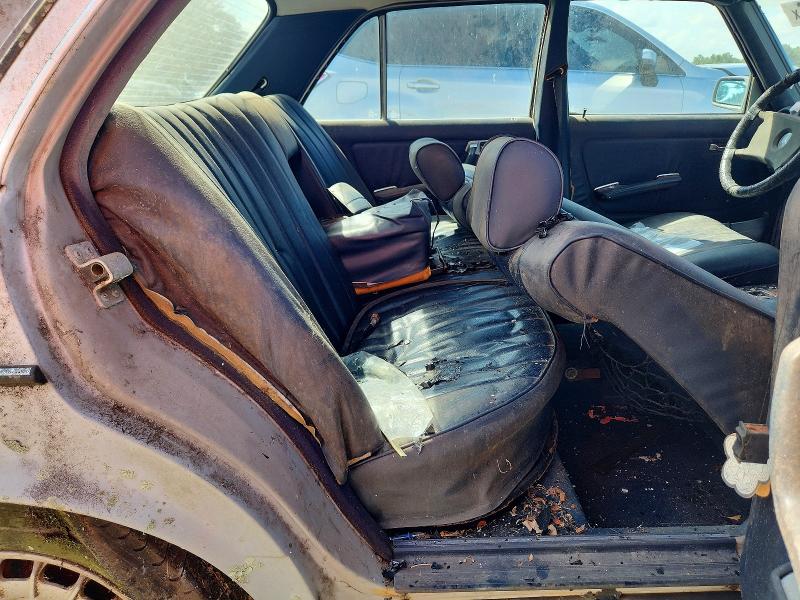 1984 Mercedes-benz 300 მანქანა იყიდება აუქციონზე, vin: WDBAB33A5EA158483, აუქციონის ნომერი: 68800576