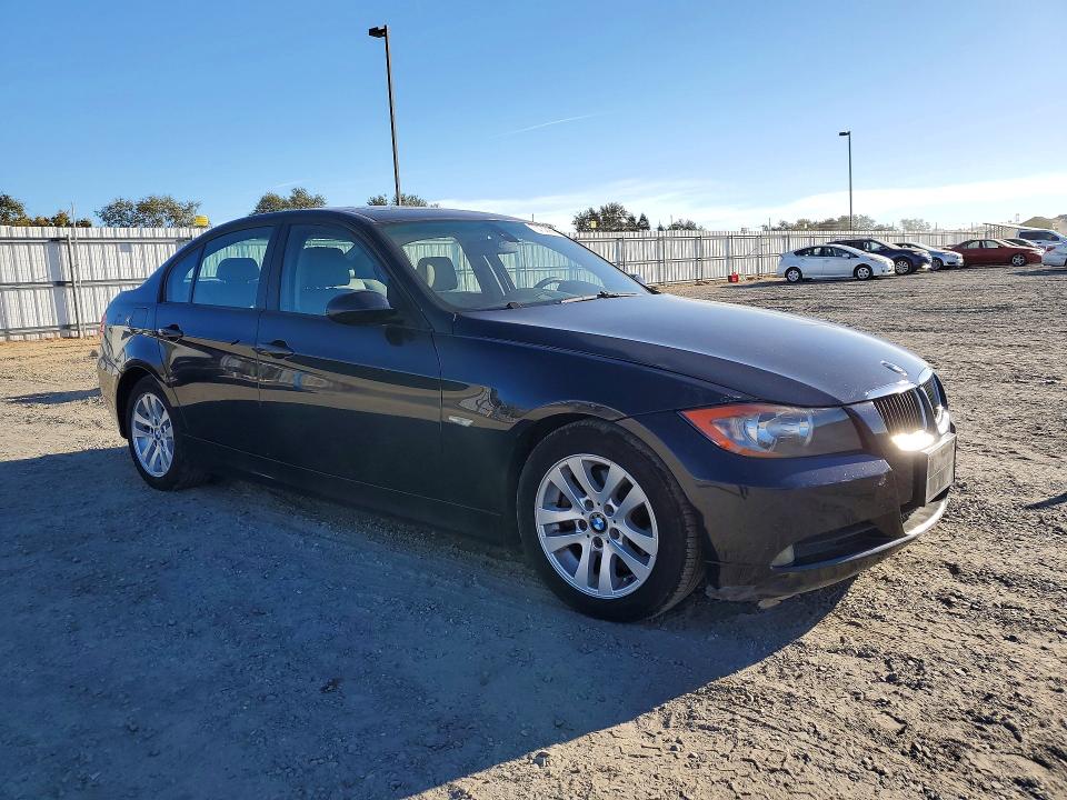 Auction sale of the 2006 Bmw 325, vin: WBAVB13566PT01186, lot number: 70132986
