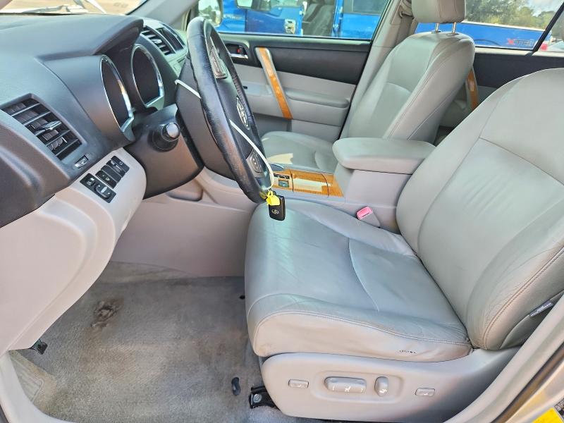 69008506 :رقم المزاد ، JTEEW44AX92030666 vin ، 2009 Toyota Highlander مزاد بيع