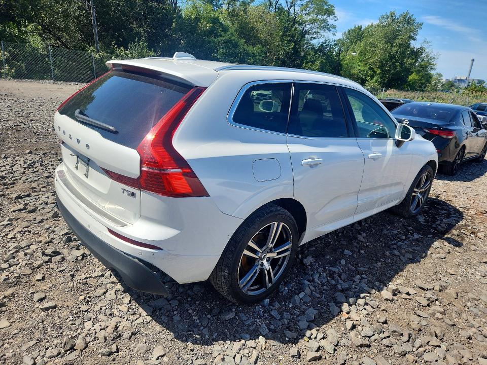 Продажа на аукционе авто 2021 Volvo Xc60, vin: YV4102RK7M1685275, номер лота: 67874396