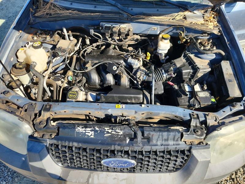 2005 Ford Escape მანქანა იყიდება აუქციონზე, vin: 1FMYU93105KA32342, აუქციონის ნომერი: 69938696