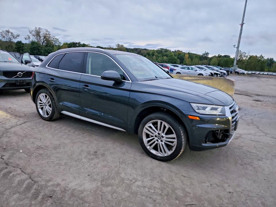 Продаж на аукціоні авто 2018 Audi Q5, vin: WA1CNAFY3J2019370, номер лоту: 69933936