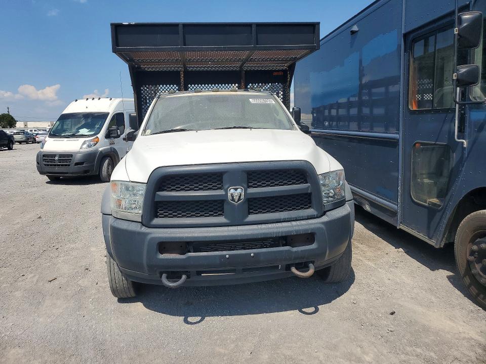 66696196 :رقم المزاد ، 3C7WRNDL6GG156280 vin ، 2016 Ram 5500 مزاد بيع