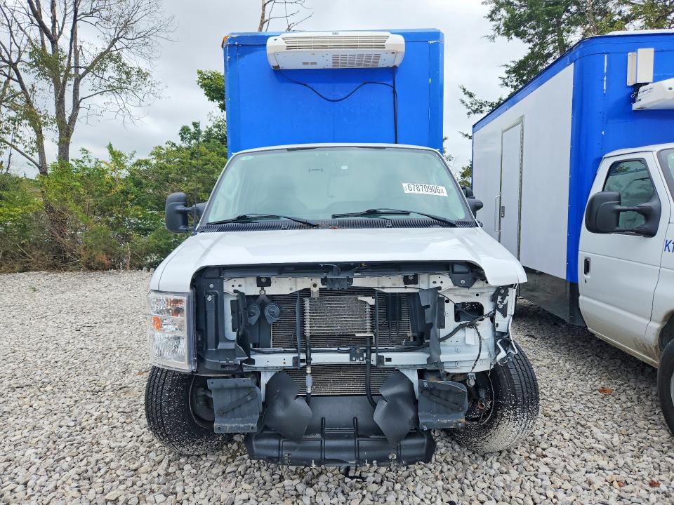 67870906 :رقم المزاد ، 1FDWE3FK0PDD18771 vin ، 2023 Ford E350 مزاد بيع