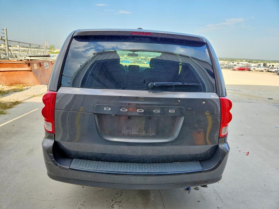 67551916 :رقم المزاد ، 2C4RDGBG6JR219969 vin ، 2018 Dodge Grand Caravan مزاد بيع