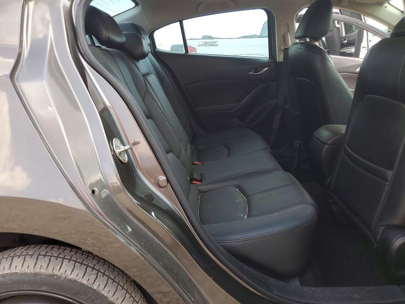 Продажа на аукционе авто 2018 Mazda 3, vin: 3MZBN1V35JM189324, номер лота: 70072506