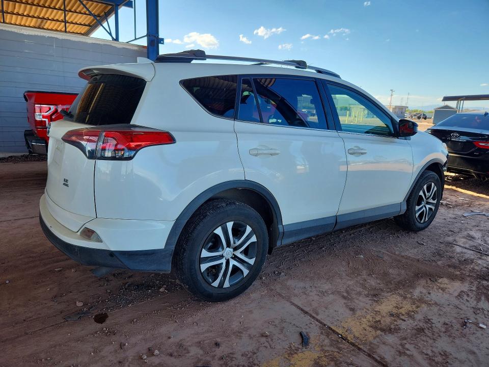 Продажа на аукционе авто 2018 Toyota Rav4, vin: JTMBFREVXJJ212271, номер лота: 69233486