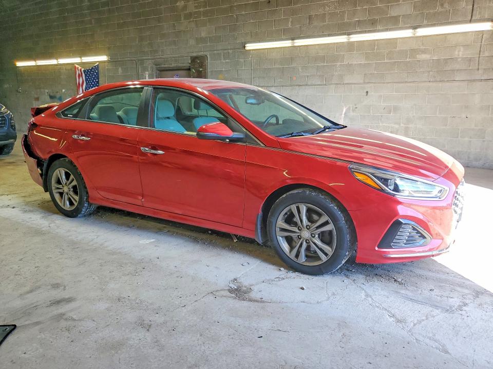 70361736 :رقم المزاد ، 5NPE34AF1KH807835 vin ، 2019 Hyundai Sonata مزاد بيع