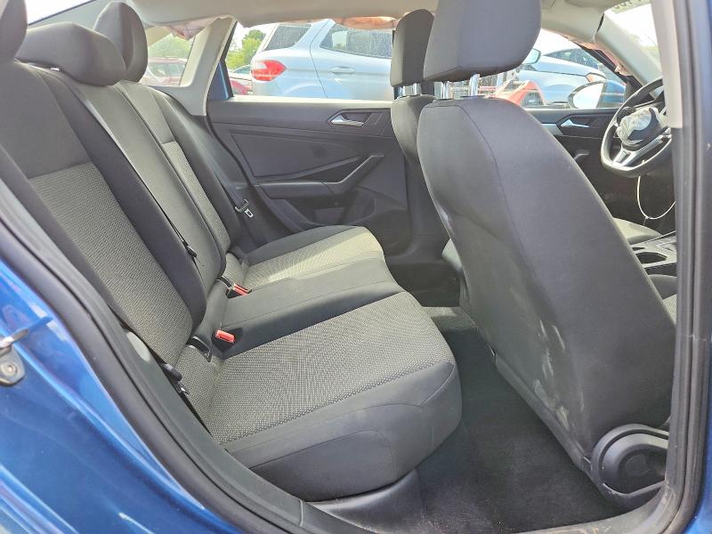 68427166 :رقم المزاد ، 3VWN57BU1MM085401 vin ، 2021 Volkswagen Jetta مزاد بيع