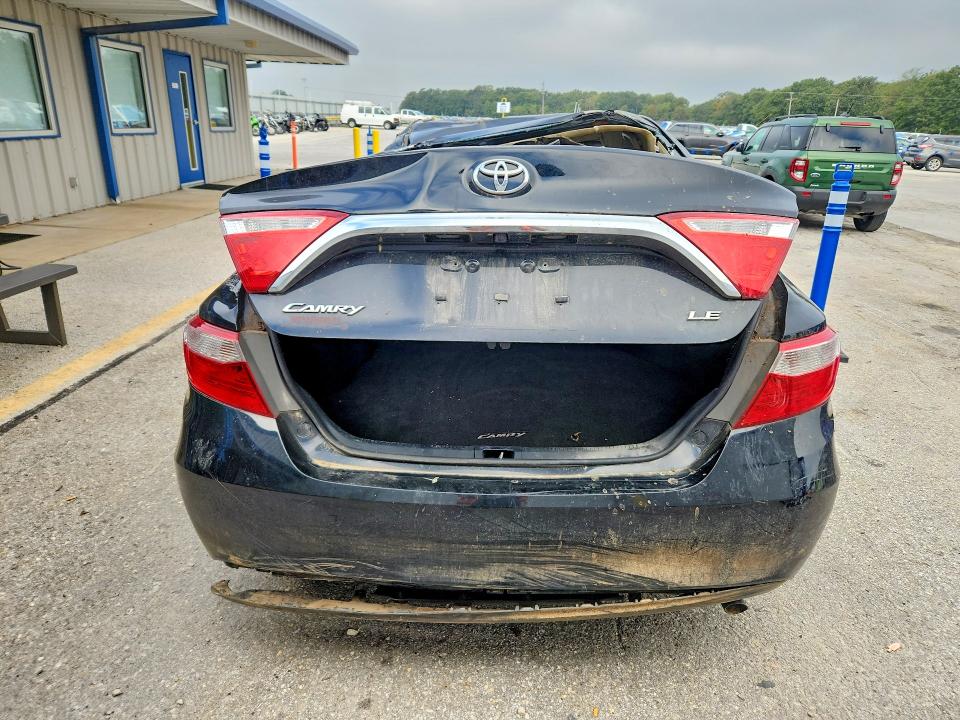 69895146 :رقم المزاد ، 4T4BF1FK4GR564356 vin ، 2016 Toyota Camry مزاد بيع