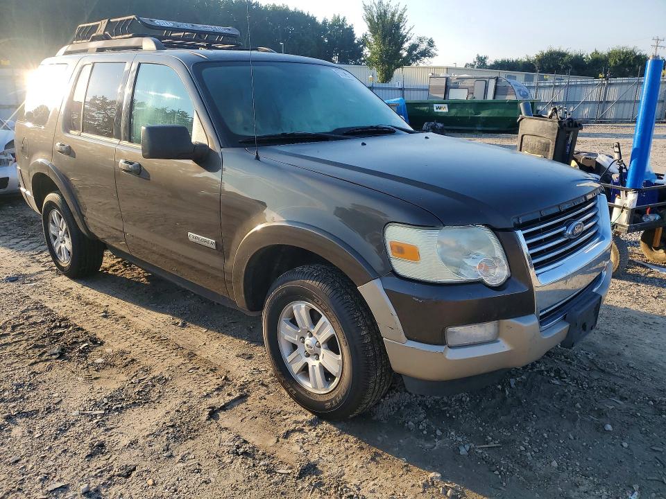 Продажа на аукционе авто 2008 Ford Explorer, vin: 1FMEU63E68UB03489, номер лота: 67329856