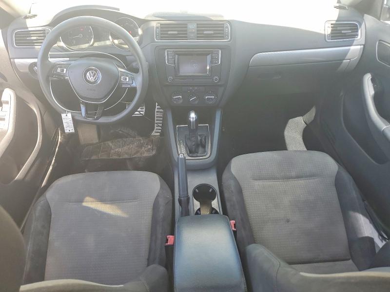 68834996 :رقم المزاد ، 3VW2B7AJ3HM215638 vin ، 2017 Volkswagen Jetta مزاد بيع