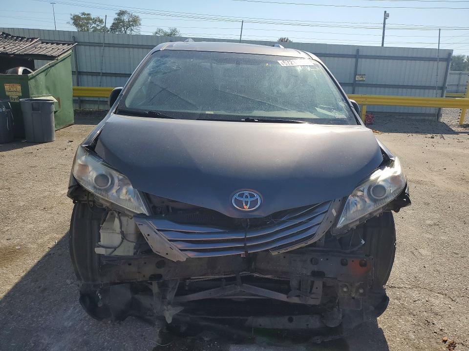 Aukcja sprzedaży 2015 Toyota Sienna, vin: 5TDDK3DC6FS113538, numer aukcji: 67215986