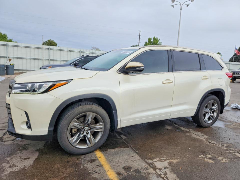 Продажа на аукционе авто 2019 Toyota Highlander, vin: 5TDDZRFH0KS742343, номер лота: 69339256