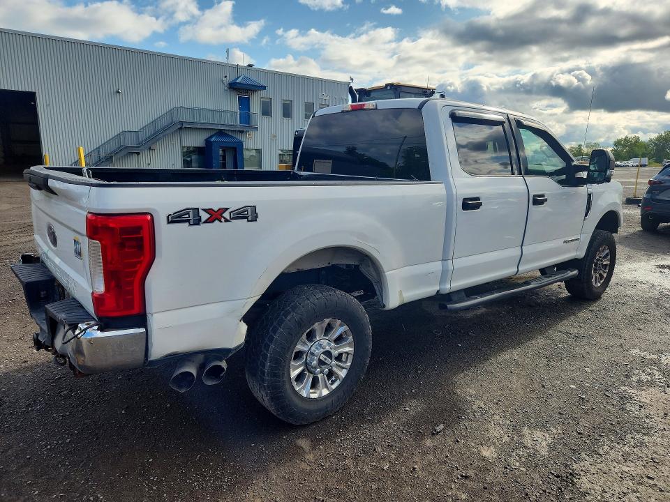 67251546 :رقم المزاد ، 1FT7W2BT4HED96786 vin ، 2017 Ford F250 مزاد بيع