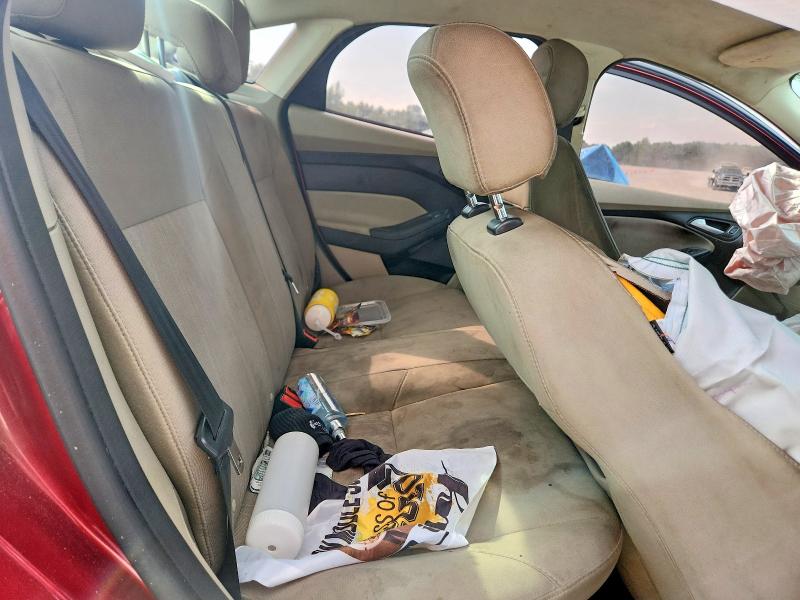 68500276 :رقم المزاد ، 1FADP3F22GL249499 vin ، 2016 Ford Focus مزاد بيع