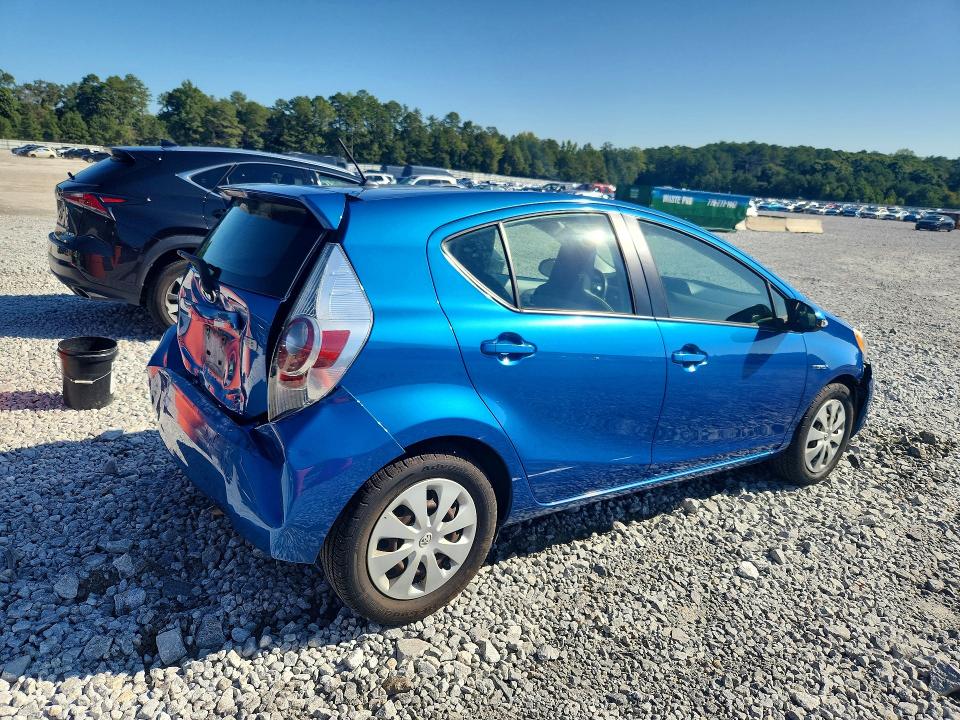 2013 Toyota Prius C მანქანა იყიდება აუქციონზე, vin: JTDKDTB33D1546328, აუქციონის ნომერი: 69008576