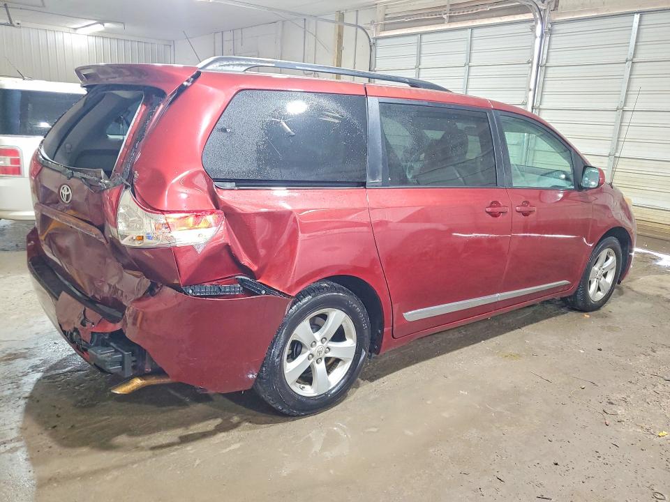 Aukcja sprzedaży 2012 Toyota Sienna, vin: 5TDKK3DCXCS224841, numer aukcji: 69626126