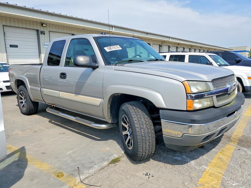 2005 Chevrolet Silverado მანქანა იყიდება აუქციონზე, vin: 2GCEK19B151296409, აუქციონის ნომერი: 68670516