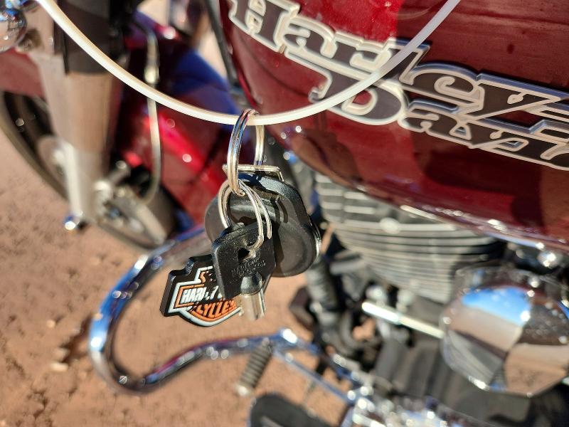 69109036 :رقم المزاد ، 1HD1KBM1XFB690574 vin ، 2015 Harley-davidson Flhx مزاد بيع