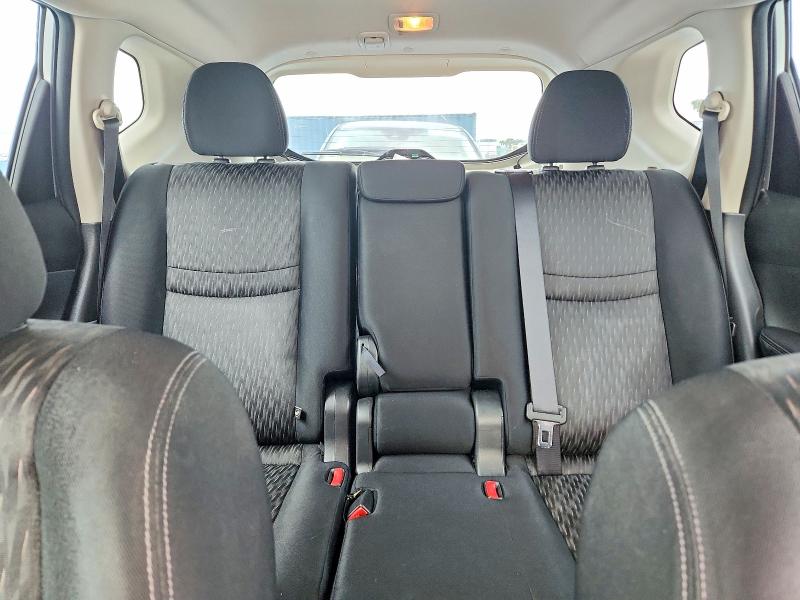 2017 Nissan Rogue მანქანა იყიდება აუქციონზე, vin: JN8AT2MT0HW383723, აუქციონის ნომერი: 69543826