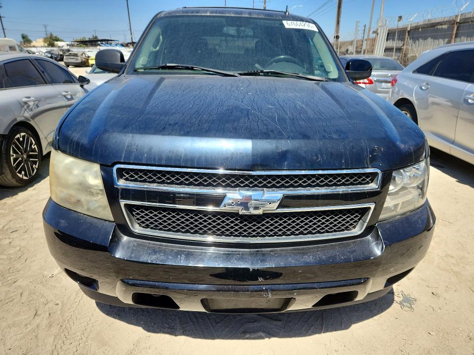 Продажа на аукционе авто 2007 Chevrolet Tahoe, vin: 1GNFC13067R320794, номер лота: 67664296