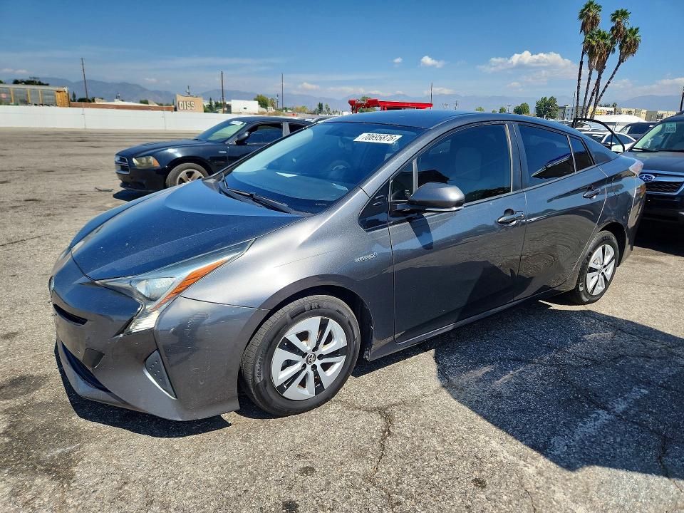 70695876 :رقم المزاد ، JTDKARFU8G3005704 vin ، 2016 Toyota Prius مزاد بيع