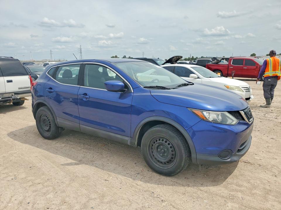 67729116 :رقم المزاد ، JN1BJ1CR2JW263646 vin ، 2018 Nissan Rogue Sport مزاد بيع
