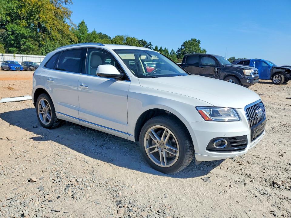 2017 Audi Q5 მანქანა იყიდება აუქციონზე, vin: WA1L2AFP2HA022177, აუქციონის ნომერი: 65104746