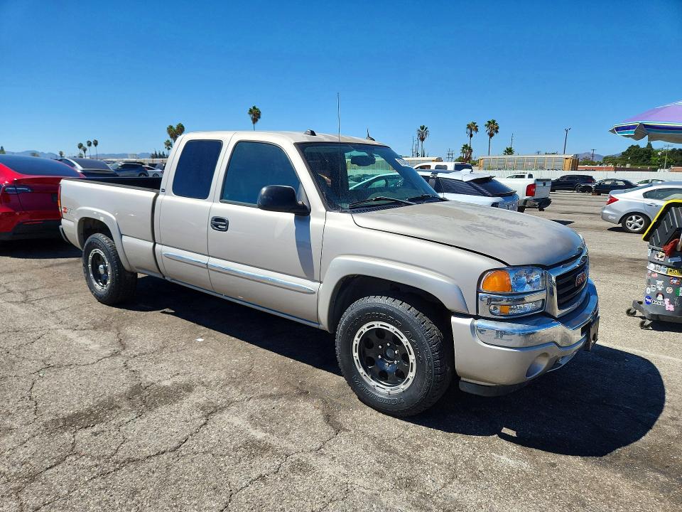Продажа на аукционе авто 2005 Gmc New Sierra, vin: 1GTEK19B05E333903, номер лота: 67654706
