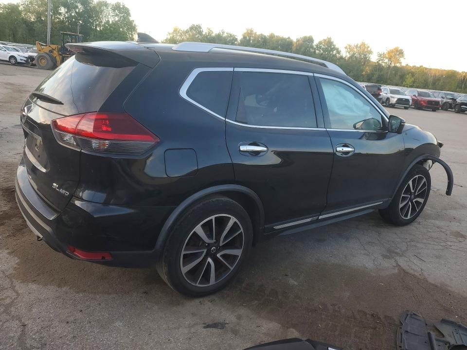 69874086 :رقم المزاد ، JN8AT2MV4JW316422 vin ، 2018 Nissan Rogue مزاد بيع