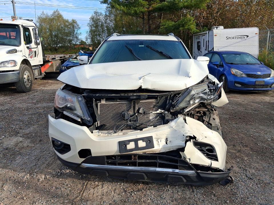 Auction sale of the 2018 Nissan Pathfinder, vin: 5N1DR2MM4JC623164, lot number: 67817986
