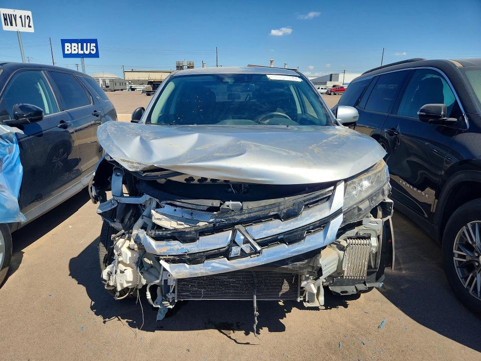 2021 Mitsubishi Outlander Sport მანქანა იყიდება აუქციონზე, vin: JA4APVAU6MU013472, აუქციონის ნომერი: 75413505