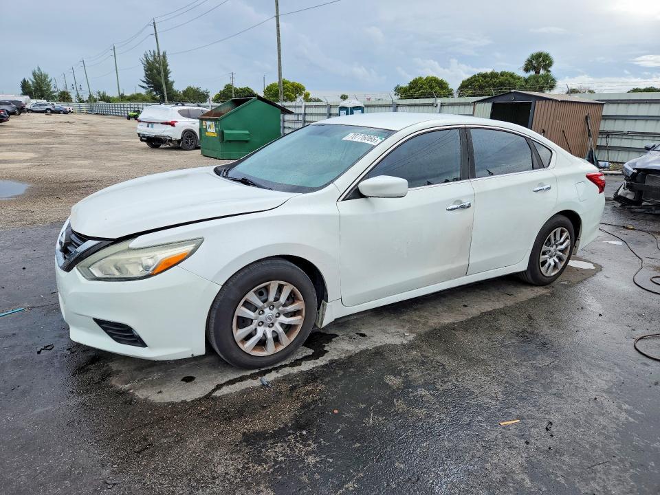 Продажа на аукционе авто 2016 Nissan Altima, vin: 1N4AL3AP3GC144746, номер лота: 70776066
