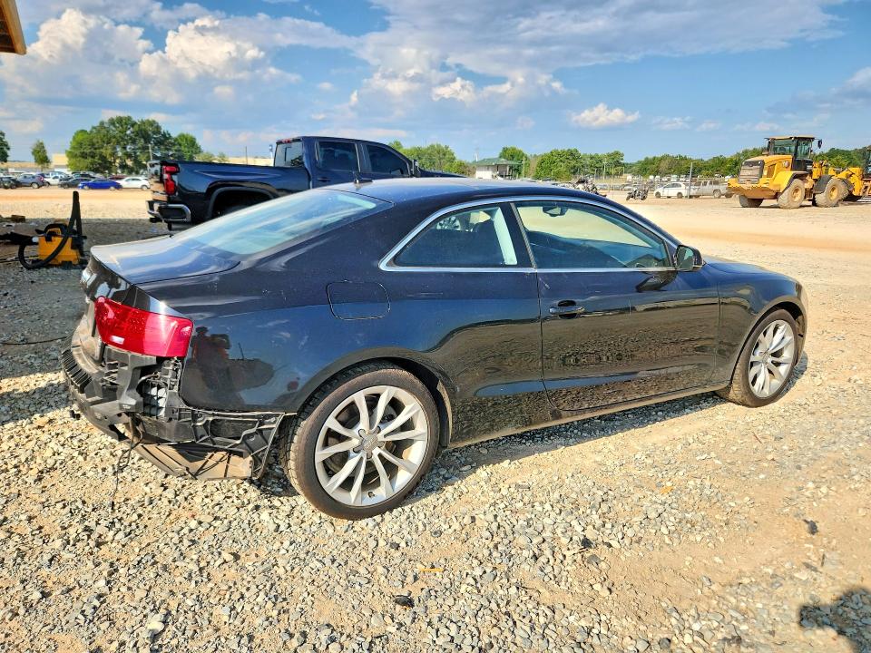 Продажа на аукционе авто 2013 Audi A5, vin: WAURFAFR5DA068843, номер лота: 68095196