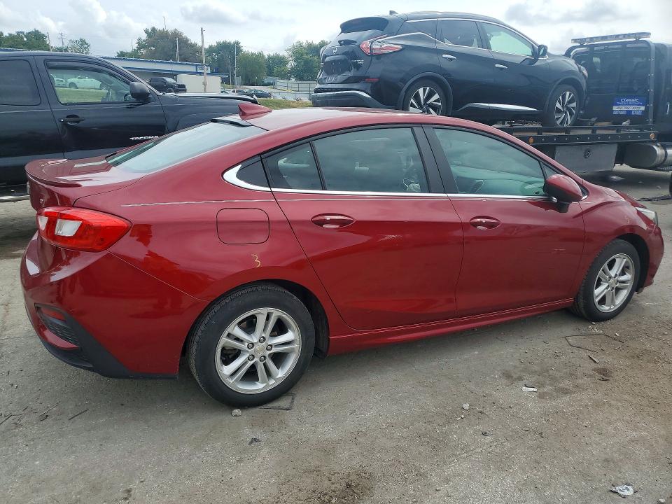2017 Chevrolet Cruze მანქანა იყიდება აუქციონზე, vin: 1G1BE5SM1H7163730, აუქციონის ნომერი: 68558896