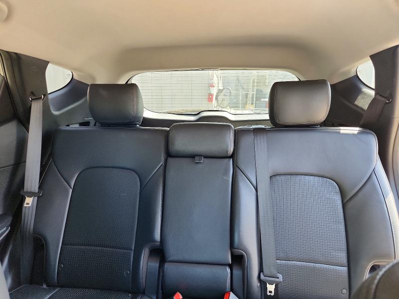 68655476 :رقم المزاد ، 5XYZU3LA8FG283011 vin ، 2015 Hyundai Santa Fe Sport مزاد بيع