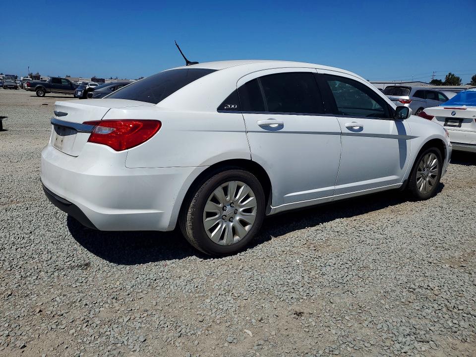 67528626 :رقم المزاد ، 1C3CCBAB9DN634811 vin ، 2013 Chrysler 200 مزاد بيع