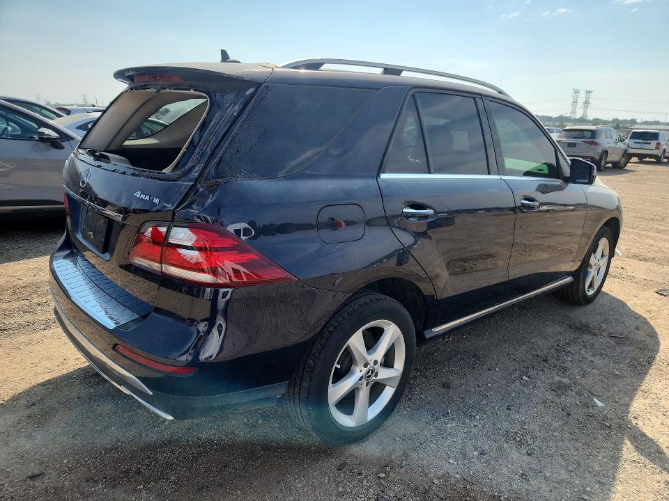 67529166 :رقم المزاد ، 4JGDA5HB8JB000296 vin ، 2018 Mercedes-benz Gle مزاد بيع