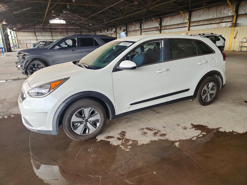 70485526 :رقم المزاد ، KNDCB3LC4K5265153 vin ، 2019 Kia Niro مزاد بيع