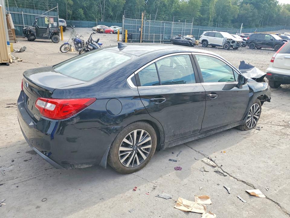 67897486 :رقم المزاد ، 4S3BNAF67K3041609 vin ، 2019 Subaru Legacy مزاد بيع