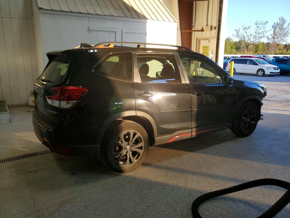 Продажа на аукционе авто 2023 Subaru Forester, vin: JF2SKAJC2PH422379, номер лота: 69927446