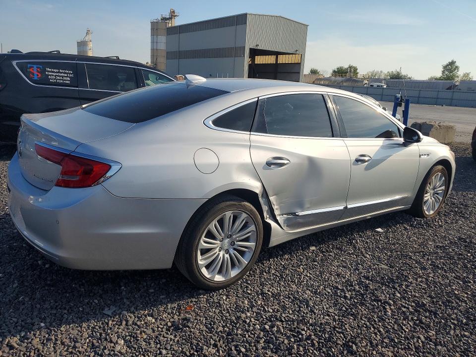 68324866 :رقم المزاد ، 1G4ZP5SZ6JU125389 vin ، 2018 Buick Lacrosse مزاد بيع