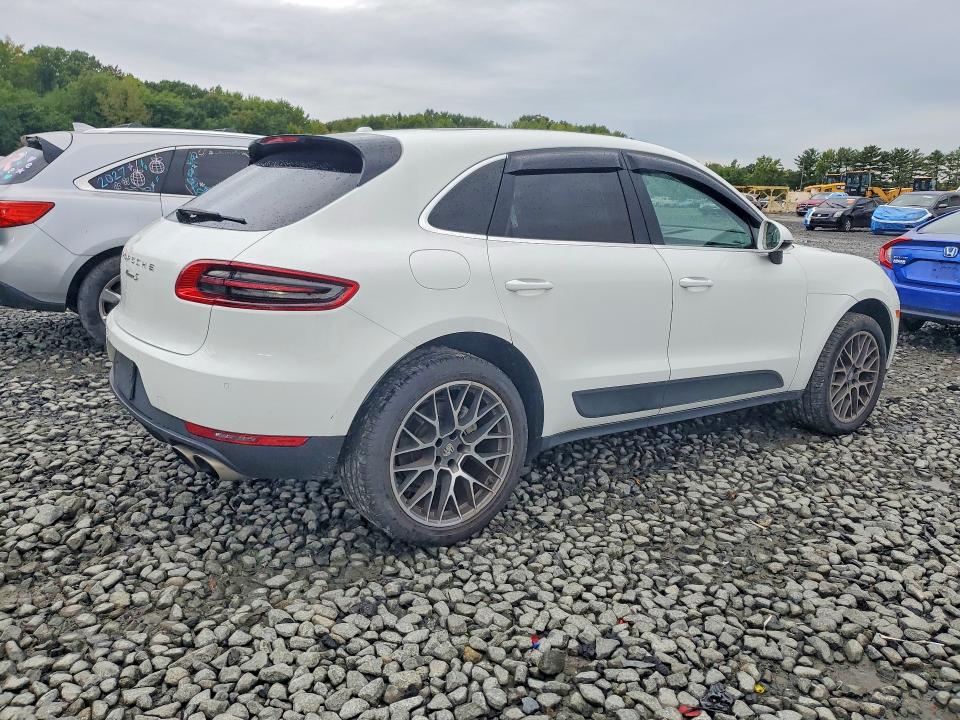 Aukcja sprzedaży 2015 Porsche Macan, vin: WP1AB2A57FLB70043, numer aukcji: 69841166