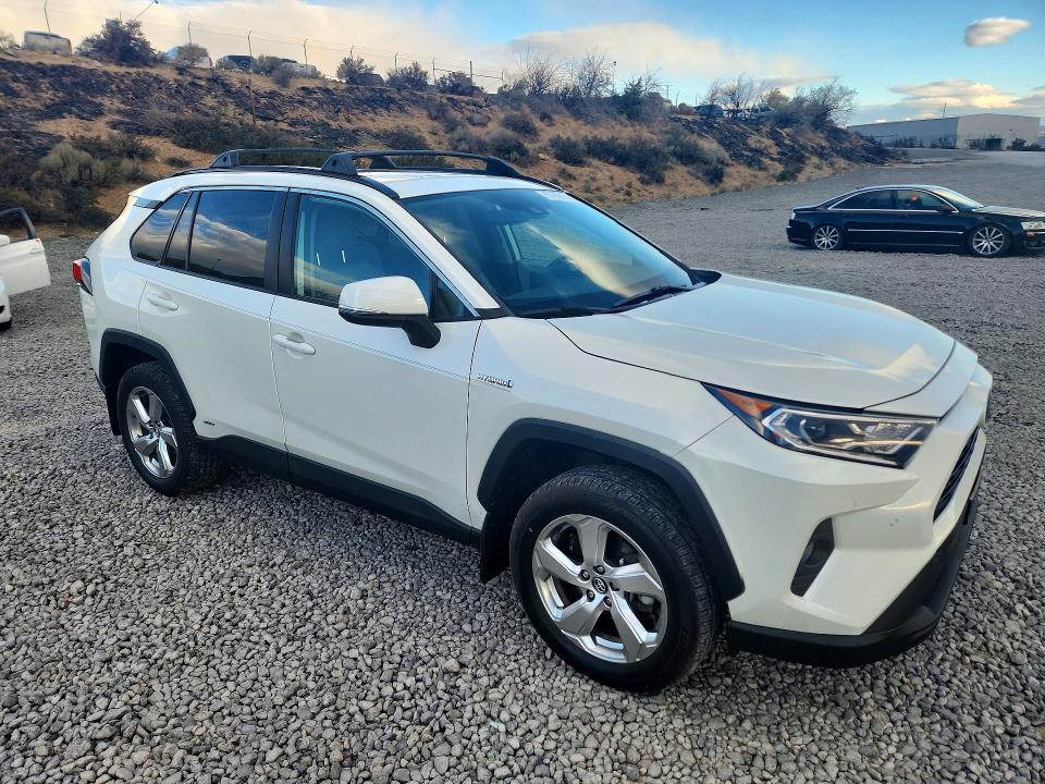 Продажа на аукционе авто 2021 Toyota Rav4 Hybrid, vin: 4T3B6RFV2MU008133, номер лота: 67459796