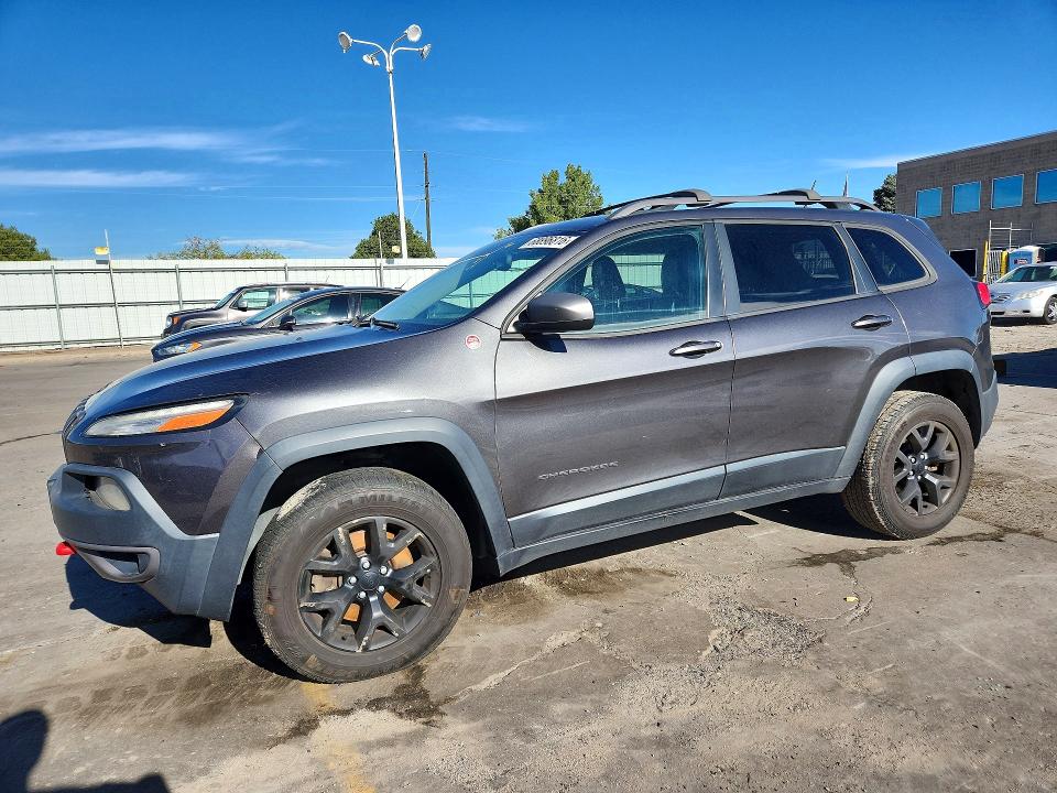 Auction sale of the 2015 Jeep Cherokee, vin: 1C4PJMBSXFW698818, lot number: 68896816