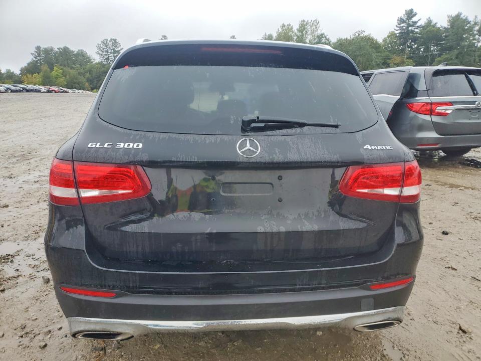 71003366 :رقم المزاد ، WDC0G4KB9HF120237 vin ، 2017 Mercedes-benz Glc مزاد بيع