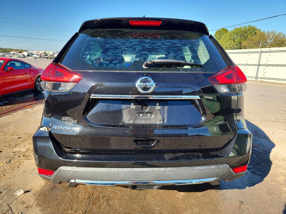 70788256 :رقم المزاد ، 5N1AT2MT8KC812879 vin ، 2019 Nissan Rogue مزاد بيع